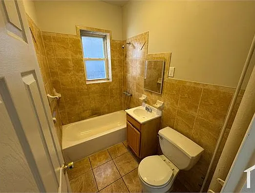 220 Roseville Ave #308 — Photo 3