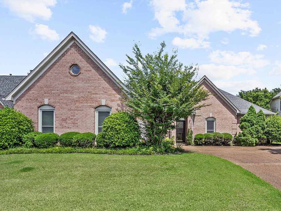 1st image of 1578 Quail Pointe Cir W