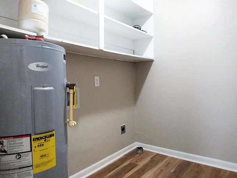 2309 Calray Ave SW — Photo 12