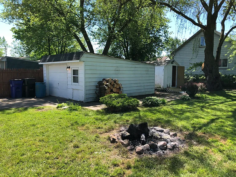 13603 Kirton Ave — Photo 31