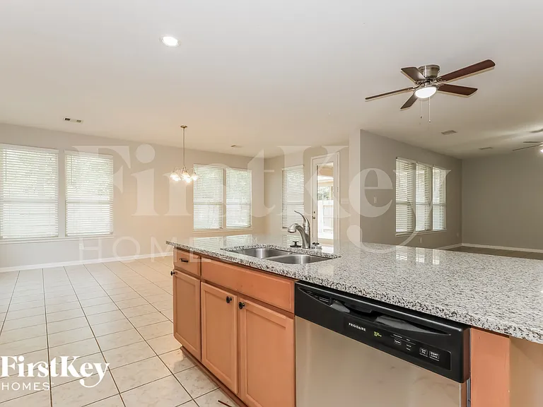 2023 Elkington Cir — Photo 9