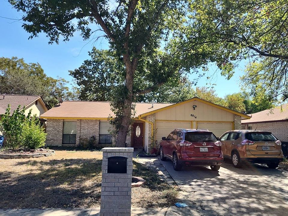 1st image of 8814 Timber Walk St