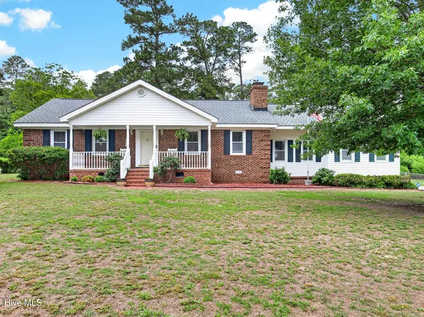 206 Crestwood Drive, Goldsboro, NC 27530