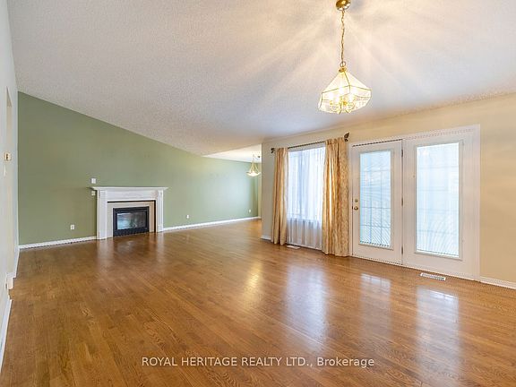 4th image of 118 Bluffs Rd