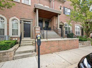 22147 W Village Dr, Dearborn, MI 48124