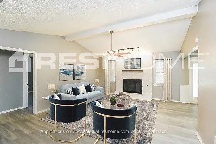 2329 SW 103rd Ter — Photo 6