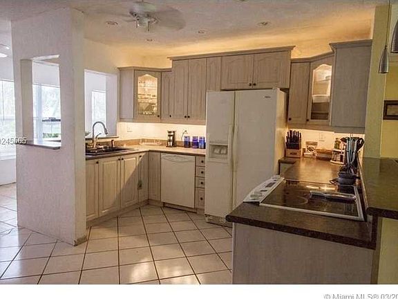 2nd image of 2051 NW 36th St