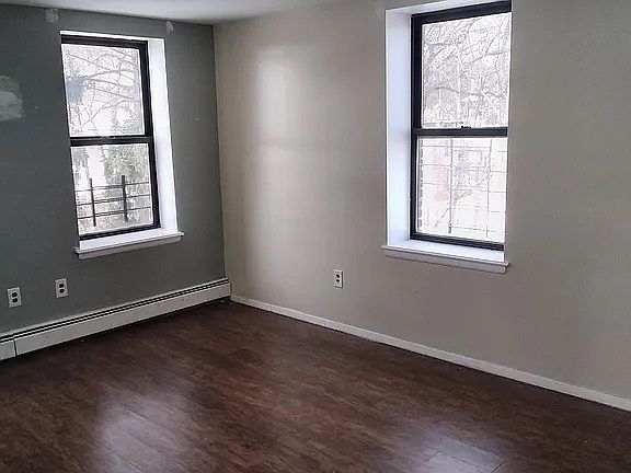 1st image of 281 Grand St APT B