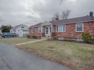 32 Windsor Rd, Beverly, MA 01915
