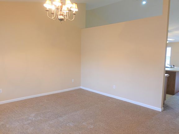 5th image of 407 Bentridge Dr