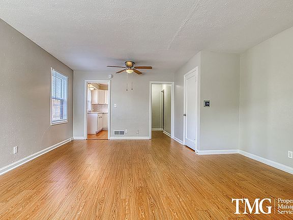 3rd image of 2525-2527 NE Prescott St #2525