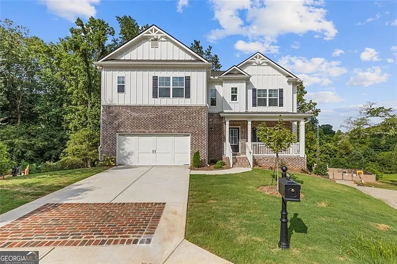 8855 Hightower Rdg photo 1