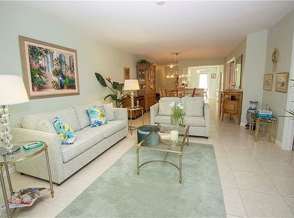 3rd image of 3250 Douglas Dr APT 101