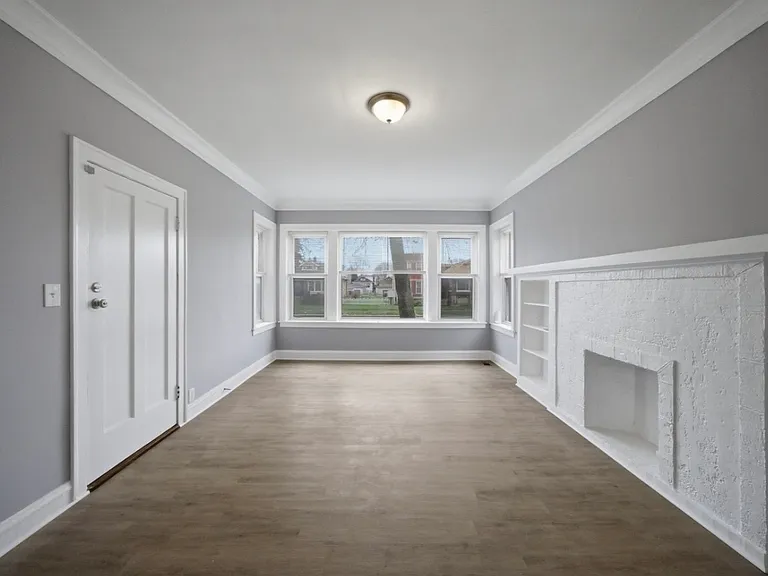 7212 S Indiana Ave #1 — Photo 3