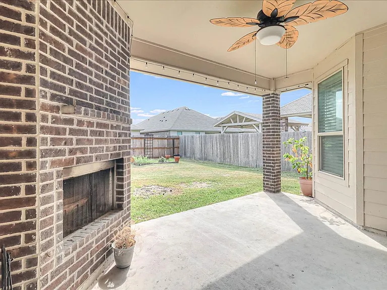 8010 Calma St — Photo 39