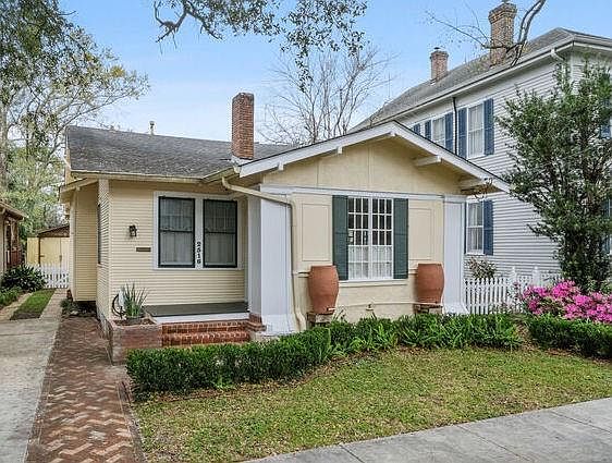 1st image of 2516 Palmer Ave