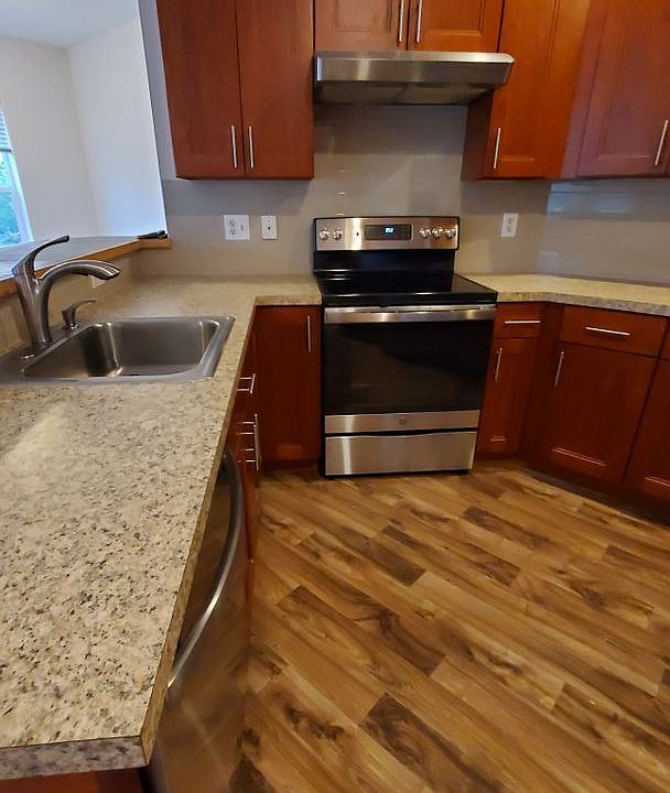 1st image of 22651 NE Alder Crest Dr #204