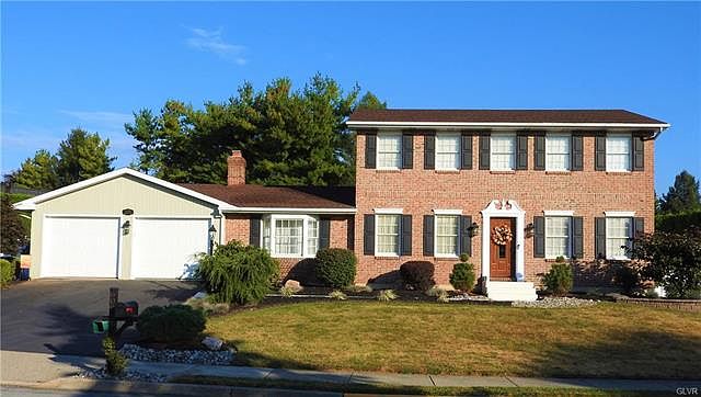 1st image of 609 Buckingham Dr