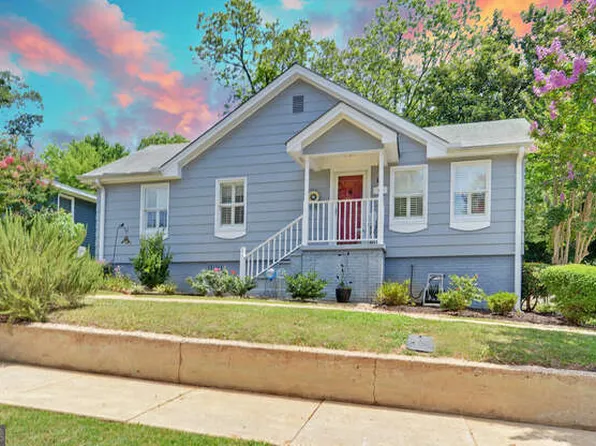 143 Mitchell St, Toccoa, GA 30577