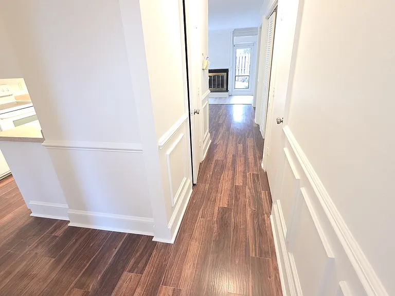 7937 Charter Oak Ln — Photo 5