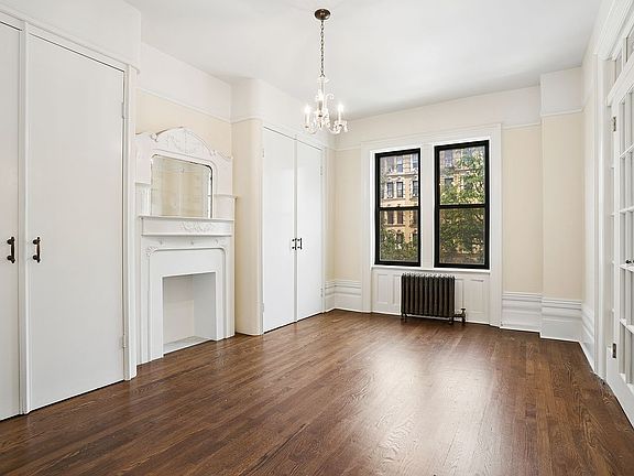 4th image of 193 2nd Ave APT 6