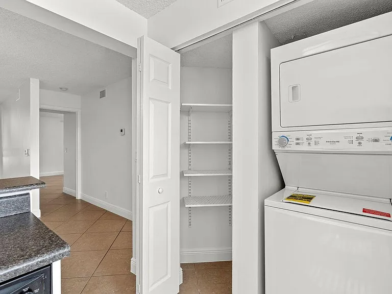 5701 Riverside Dr #106B6 — Photo 20