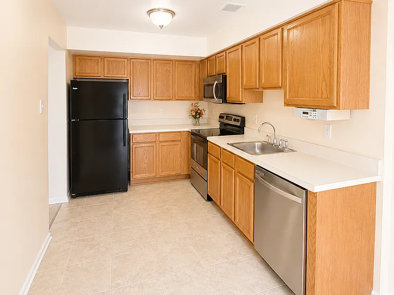 112 Galway Cir — Photo 11