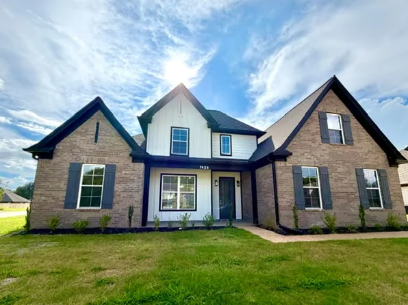 7425 Newbury Dr, Olive Branch, MS 38654