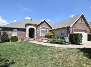 619 N Galileo Dr, Nixa, MO 65714