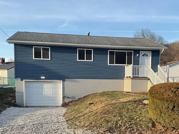 3006 Glenwood Ave, Moundsville, WV 26041