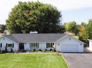 63265 Peterman Ln, Bend, OR 97701