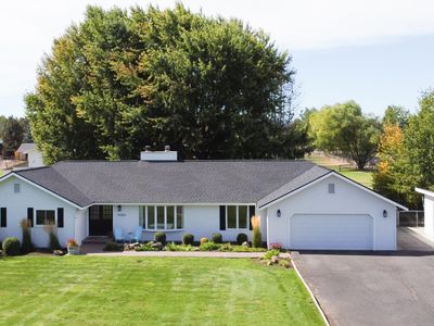 63265 Peterman Ln, Bend, OR, 97701