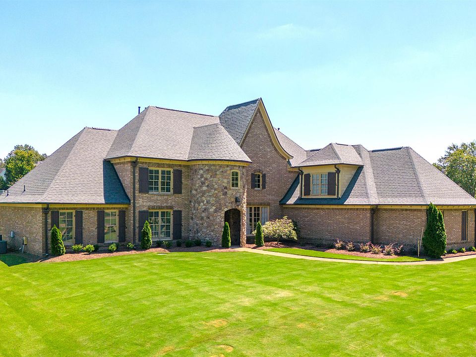 1st image of 276 Southmill Dr