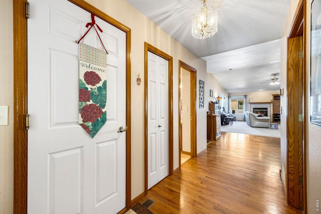 2609 Anemonie Dr