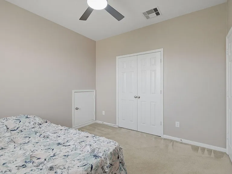14535 Mountain Cliff Ln — Photo 24