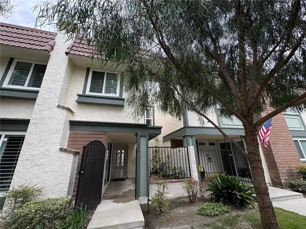 11459 Shippigan Way, Cypress, CA 90630