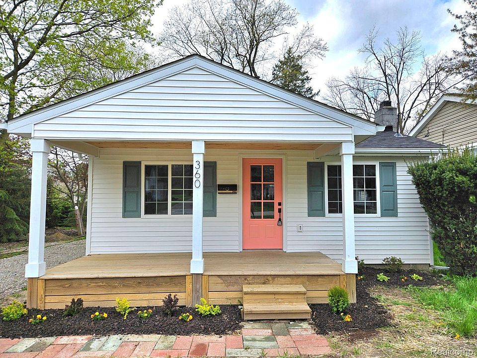 1st image of 360 Newton Dr