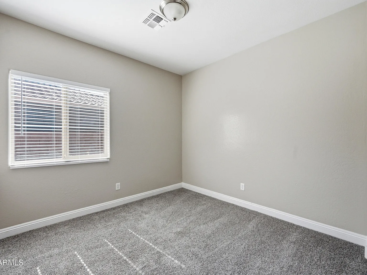 4 bed, 2.0 bath, 1741 sqft, $1,895 — Photo 3