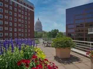 111 N Hamilton St APT 303, Madison, WI 53703