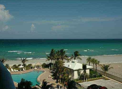 3rd image of 3901 S Ocean Dr APT 5K
