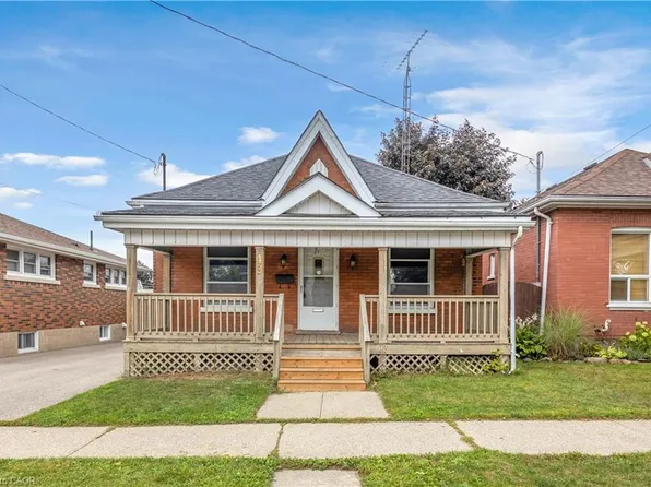 49 Mintern Ave, Brantford, ON N3S 1K9