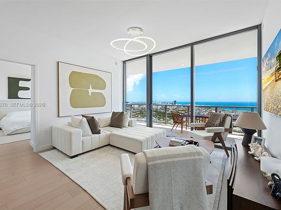 2nd image of 501 West Ave #3604