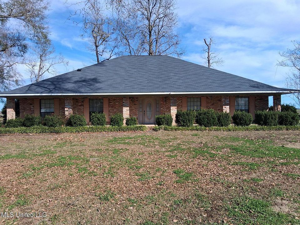 1st image of 113 Pecania Dr