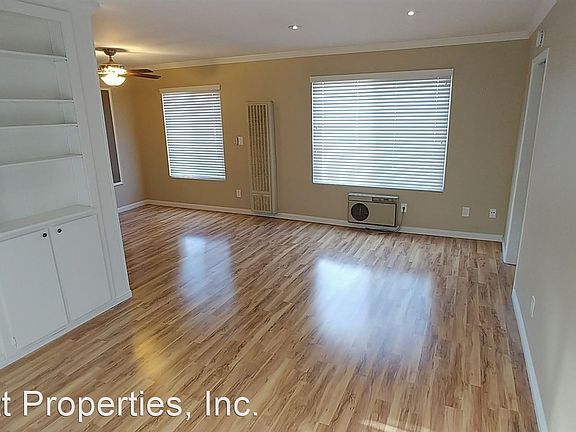3rd image of 4380 Van Dyke Ave APT 8