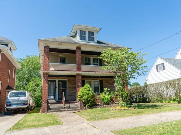 325-327 Elizabeth St, Uniontown, PA 15401