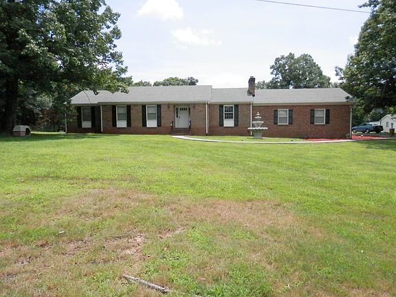 2nd image of 10412 Virginia Ave