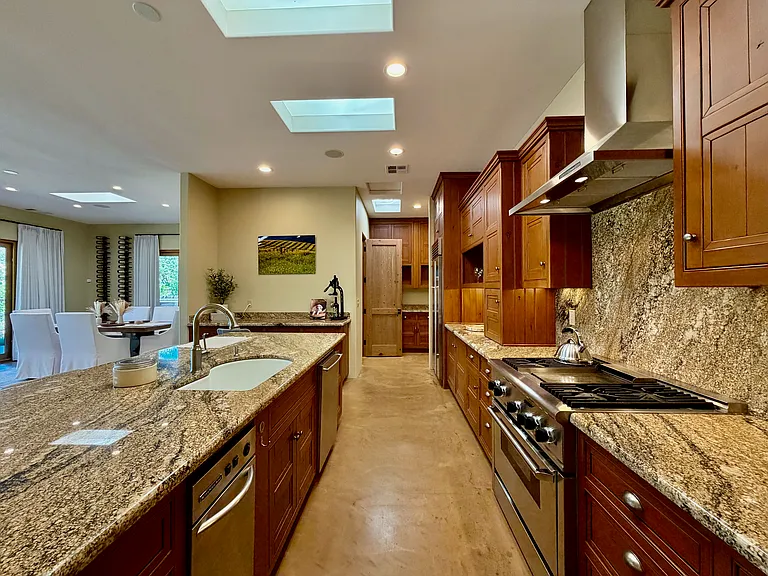 4181 Silverado Trl — Photo 6