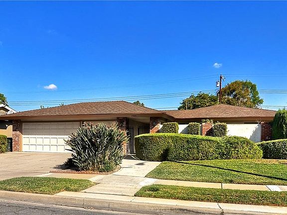 3rd image of 17401 Norwood Park Pl