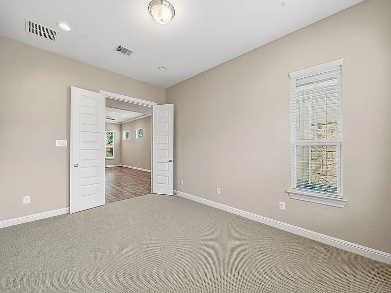 9908 Prairie House Ln — Photo 15