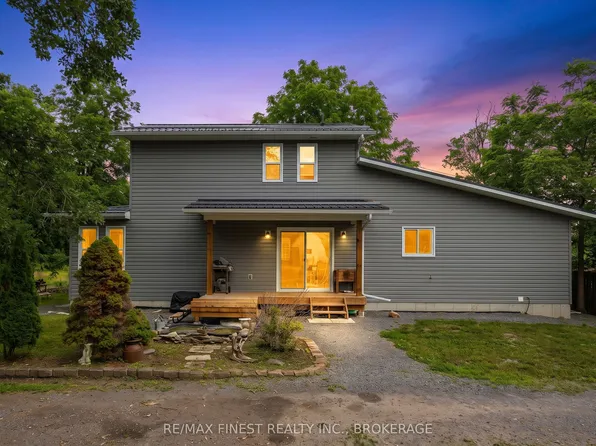 31 Ashe Cres, Belleville, ON K8N 4Z4